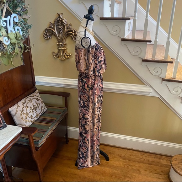 Tyche (Fab’rik) Strapless snakeskin jumpsuit - Picture 9 of 12